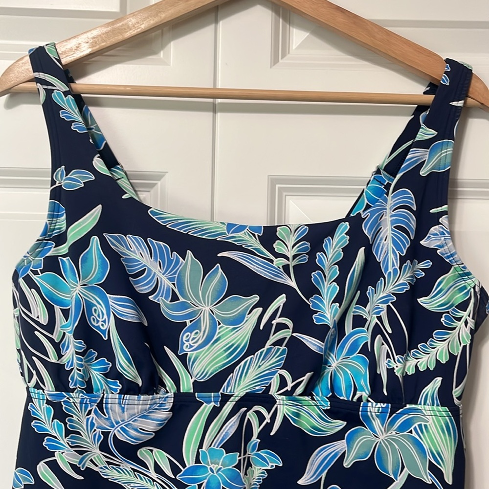 Ladies lands End Tankini Top - Size 14DD…like new - Picture 3 of 4